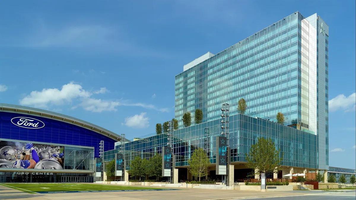 Omni at the Star